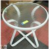 Image 1 : PATIO END TABLE 18" TALL
