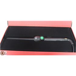 PRETTY YOUNG THING 19MM BLACK CURLING WAND
