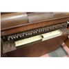 Image 2 : 1880 PIANOLA PIANO PLAYER - TURNS ANY PIANO
