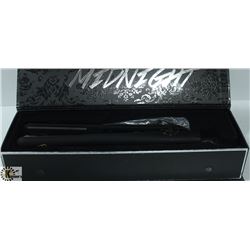 MIDNIGHT BY: RELAXUS BEAUTY HAIR STRAIGHTENER