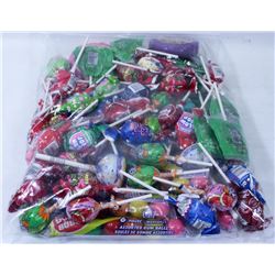 BAG OF ASSORTED SUCKERS & GUM