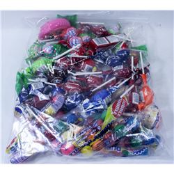 BAG OF ASSORTED SUCKERS & GUM