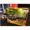 Image 3 : PLAY SETS INC. PLAYMOBIL ZOO, NOAH'S ARK SET, CITY ACTION SET AND MORE