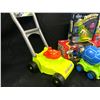 Image 8 : PLAY SETS INC. LAWN MOWER, PLAYMOBIL CITY LIFE SET, RUBBER BAND SHOOTERS, MAGNET GAME AND MORE