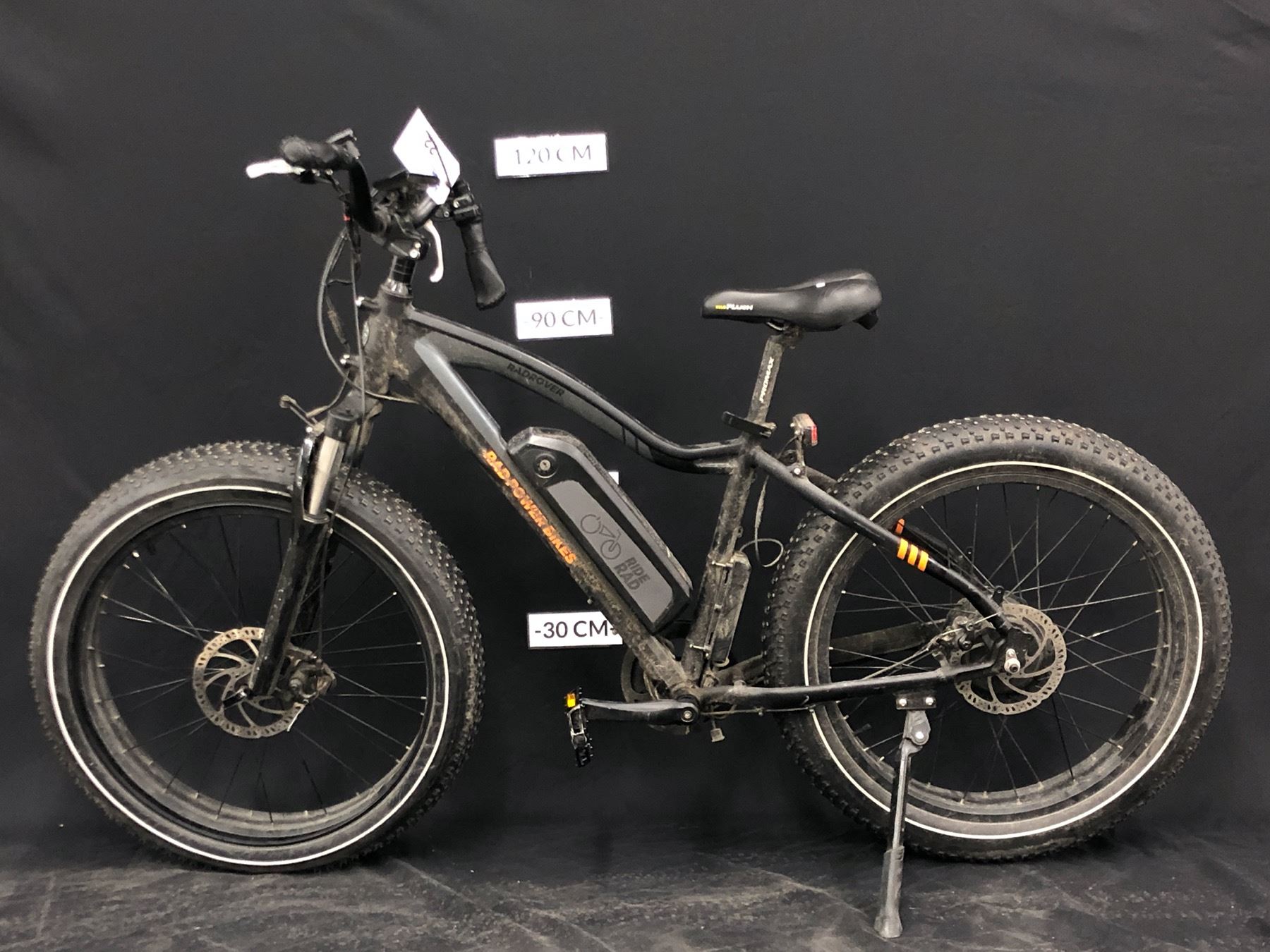 Rad Rover 7 RADPOWER BIKES RADROVER 7 SPEED ELECTRIC ASSIST TRAIL BIKE WITH FRONT ...