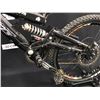 Image 2 : BLACK COVE PLAYMATE FR 7 SPEED FULL SUSPENSION DOWNHILL MOUNTAIN BIKE WITH FRONT AND REAR HYDRAULIC