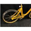 Image 4 : YELLOW NO NAME VARIABLE SPEED CRUISER BIKE, REAR BRAKE ONLY, NEEDS TUNE UP