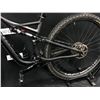 Image 2 : BLACK SPECIALIZED STUMPJUMPER 20 SPEED FULL SUSPENSION MOUNTAIN BIKE WITH FRONT AND REAR HYDRAULIC