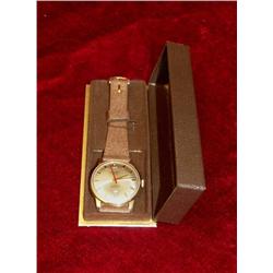 Nice Wristwatch in 18 carat gold