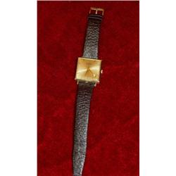Square Wristwatch in 18 carat gold