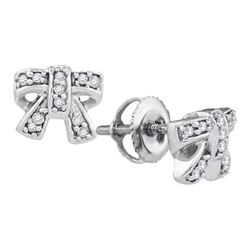 10kt White Gold Round Diamond Ribbon Bow Cluster Screwback Earrings 1/10 Cttw