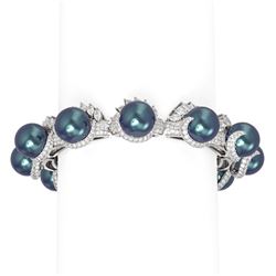 18 ctw Diamond and Pearl Bracelet 18K White Gold