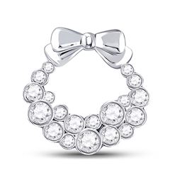 10kt White Gold Round Diamond Holiday Wreath Pendant 1/2 Cttw
