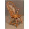 Image 1 : CONTINUOUS ARM WINDSOR CHAIR