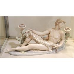 LLADRO FIGURAL CENTERPIECE