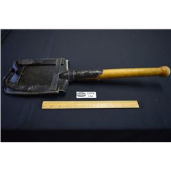 WWII German Entrenching Tool and Carrier