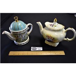 Lot of 2 Vintage Tea Pots