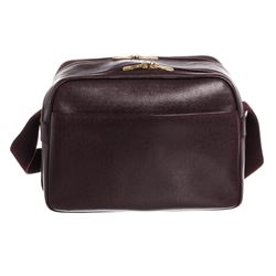 Louis Vuitton Burgundy Taiga Leather Reporter PM Bag