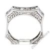 Image 2 : 14kt White Gold 0.71 ctw Princess and Round Diamond Squared Band Ring