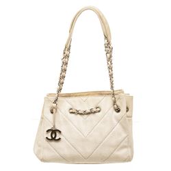 Chanel Cream Chevron Quilted Canvas Leather Accordion Shoulder Bag