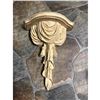 Image 2 : Bone Colored Draped Composite Wall Shelf Bracket