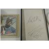 Image 5 : NHL Pucks and Autographs