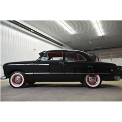 1949 FORD TUDOR CUSTOM