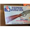 Image 2 : NO RESERVE 1950S RARE WESTERN SADDLE GUN HOBBY KIT