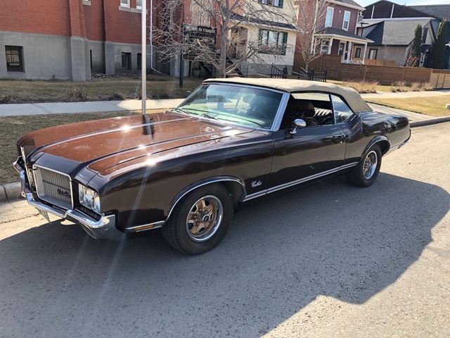 Auctions 71 Oldsmobile Cutlass Supreme RESERVE LIFTED! 1971