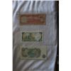 Image 2 : Lot of 3 Foreign Bills
