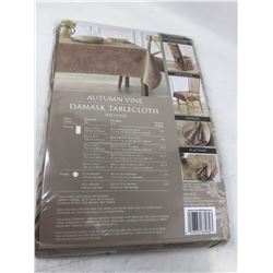 Damask Tablecloth (70in Round)