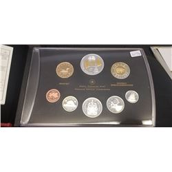 2005 PROOF SET OF CANADIAN COINAGE  40TH ANNIVERSARY CANADA FLAG