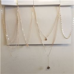 4 Pieces of Forever 21 Fashion Jewelry. Four Chains Two with Pendents