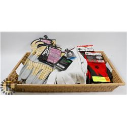 FLAT OF ASSORTED WORK GLOVES.