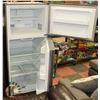 Image 2 : GE STAINLESS STEEL STANDARD FRIDGE W/