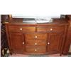Image 1 : BROWN DRESSER W/ 2 DOORS & 4 DRAWERS.