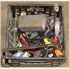 Image 1 : BLACK CRATE OF VARIOUS TOOLS AND BATTERY CHARGER
