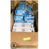 Image 1 : LOT WITH 4 BOXES OF NITRILE GLOVES ASSORTED SIZES