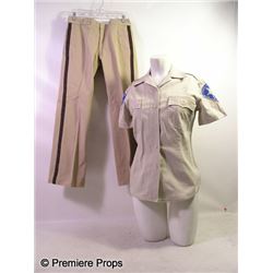 Piranha 3D Sheriff Julie Forester (Elisabeth Shue) Movie Costumes
