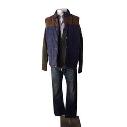 Father Figures Peter(Ed Helms) Movie Costumes