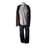 Image 4 : Father Figures Peter(Ed Helms) Movie Costumes