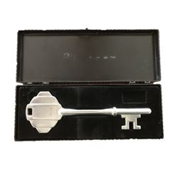 Supergirl TV Key to the City of Metropolis