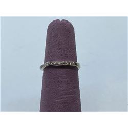 18K WHITE GOLD DIAMOND RING