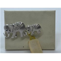 14K WHITE GOLD AND DIAMOND ELEPHANT BROCHE