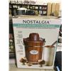 Image 1 : Nostalgia 6-Quart Electric Ice Cream Maker