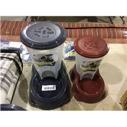 Smart Snacker Pet Feeder Lot of 2