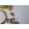 Image 11 : Misc Jewelry: Chokers, Rope Chains, Bracelet, Pendants, Brooches, Pins, etc