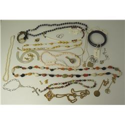 Multiple Misc Jewelry - Necklaces, Bracelets, Earrings, Rosaries, Tie Tacks, etc