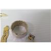 Image 7 : Misc Jewelry - Necklaces, Link Chains, Rings, Earrings, Bracelets, Religious Pendants, etc