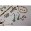Image 9 : Misc Jewelry - Necklaces, Link Chains, Rings, Earrings, Bracelets, Religious Pendants, etc